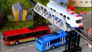 Разные игрушечные троллейбусы ЛиАЗ, ЗиУ и другие