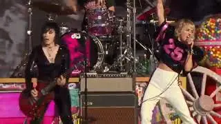 Miley Cyrus and Joan Jett - Bad Reputation