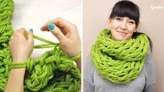 How to hand knit a beautiful chunky scarf?