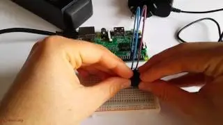 Playing the Imperial March from Star Wars on Raspberry Pi with Piezo Buzzer