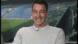 [2007] Frank Lampard's fiancée embarrasses John Terry live on air!