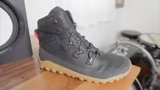 TRACKER LEATHER AT / vivobarefoot boots for rugged hikes