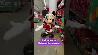 Mickey Mouse Reads The Night Before Christmas | Home Depot Animatronic #disney #christmasdecor