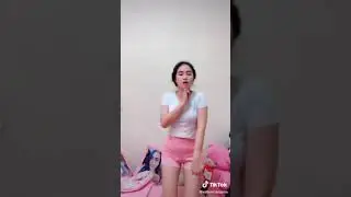 Putih cantik goyang hot