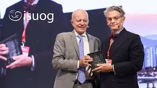 ISUOG presents the Stuart Campbell Award for Education to Prof. Yves Ville at #ISUOG2023