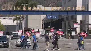 Hollywood Writers Strike in 4th week