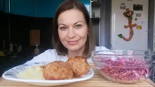 МУКБАНГ ТЕФТЕЛИ ПЮРЕ САЛАТ С ОВОЩАМИ/MUKBANG HALK FAMILY ЕДА ОБЖОР