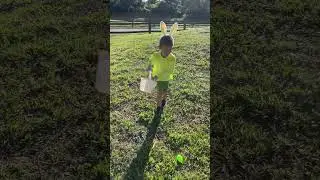 Daniel’s Easter Egg Hunt/ Easter/ Данилка собирает яйца на Пасху