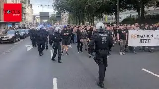 Rechte brüllen „Ausländer raus“ auf Solingen-Demo - Veranstalterin bricht ab