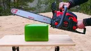 Experiment: Chainsaw vs XXL Jelly