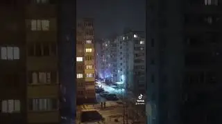 Прямо сейчас горит подъезд в Слуцке, улица Ленина 221