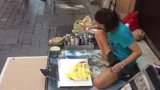 Amazing Female Painter - street artist - spray painting