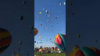 POV: you are the 2023 Albuquerque balloon fiesta 🎈🎈 #timelapse #balloonfiesta #albuquerque