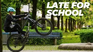 Late For School - Niki MTB