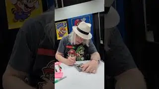 'It’s-a Me, Mario!' - Charles Martinet Autograph at Collect-A-Con!