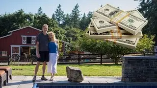 This Couple Made Over $100,000 Renting Out Their Backyard Pool