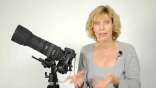 How to Get a Good Shot of the Moon Without Glare : Photography Techniques