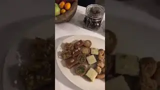 Виктория Боня завтракает