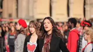 LAURA PAUSINI - MILANO PIAZZA DUOMO - 