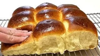 Сдобные булочки по 9 коп / Butter buns