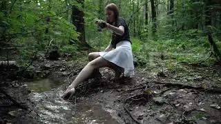 The girl on high heels lost in the forest, high heels abuse, high heels in mud, wet shoe (# 538)