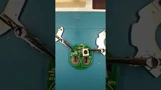 Держатели для пайки из старого HDD и "крокодилов"
