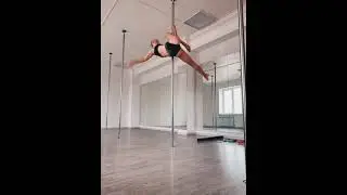 Pole Dance/шпагат Шишковой/кокон/комбинация на пилоне