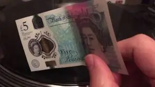 New £5 Note Can Play Vinyl Records