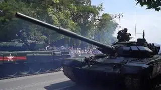 Репетиция военного парада в Севастополе. Современная техника.