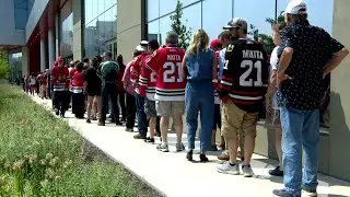 Visitation of Blackhawks Great Stan Mikita