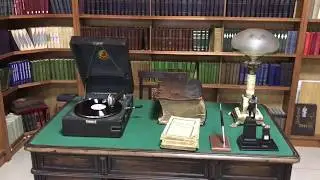 Патефон Артель 