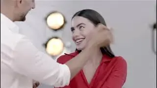 יעל שלביה בפרסומת לקולגייט YAEL SHELBIA - Commercial for colgate