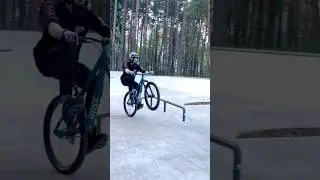 На МТБ в стрит👉 