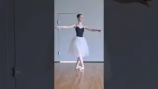 practice pirouettes en pointe @margaritasdiamante2368