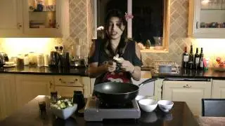 How to cook Marrow/zucchini/courgette curry-Indian Recipe Nisha Katona