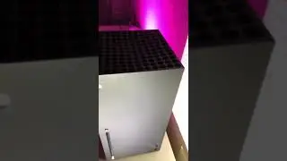 Xbox Series X (fan buzzing sound)