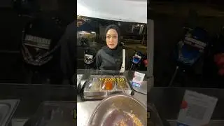 TETEH BELI AYAM KAMPUS