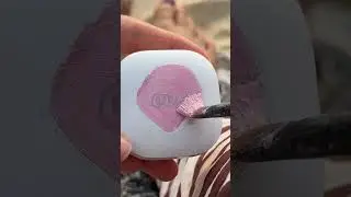 Customizing new AirPods to ✨protect ✨from being stolen? 🏝️🐚