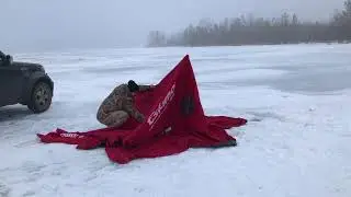 Best Ice Fishing Tent . Лучшая зимняя палатка для рыбалки / Рыбалка в Канаде