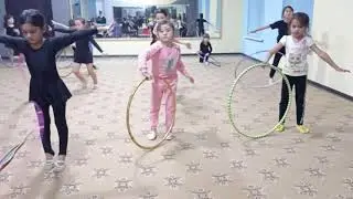 Бадиий гимнастика спорт турида қизлар