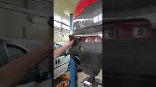 AUDI Q7 Аккуратно разламать противотуманный фонарь