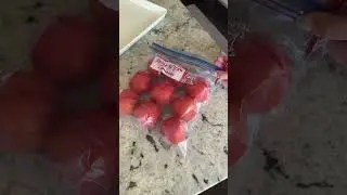 Freezing tomatoes whole #gardening #preservingfood