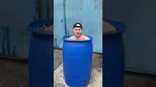 БОЧКА СО ЛЬДОМ 🧊😅