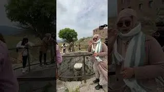 COBAIN LEMPAR KOIN KEBERUNTUNGAN DI PERGAMON