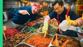 Traditional Korean Street Food Tour at Gwangjang Market in Seoul!