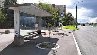 Остановка общественного транспорта "Станция метро Новокосино". Смарт павильон. Москва. 02.08.2024г.