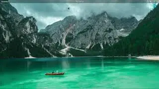 Debian 10 review