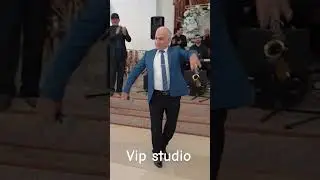 Мужик просто разрывает Танец 👏🔥