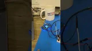 Transistor Voltage Comparator 