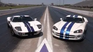 1100hp Ford GT vs 1100hp Viper